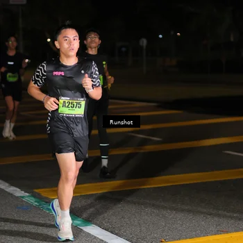 Runner Photo 5640393