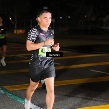 Runner Photo 5640397