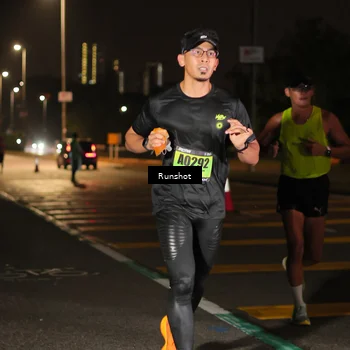 Runner Photo 5640469