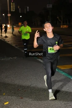 Runner Photo 5640603