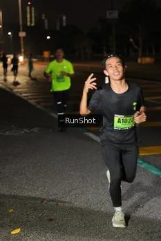 Runner Photo 5640604