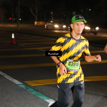 Runner Photo 5640725