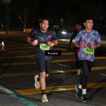 Runner Photo 5640744