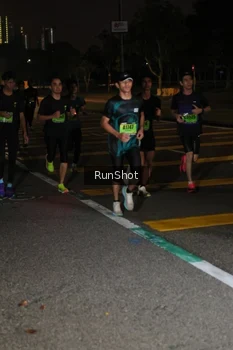 Runner Photo 5640819