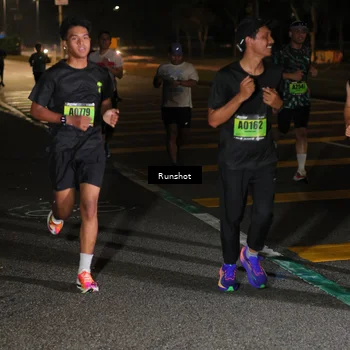 Runner Photo 5640972