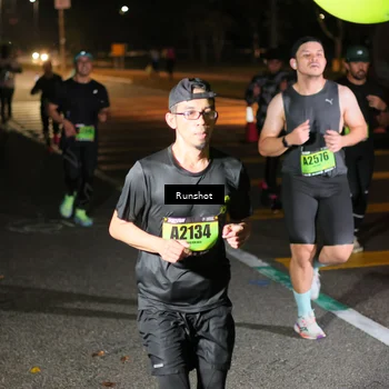 Runner Photo 5641093