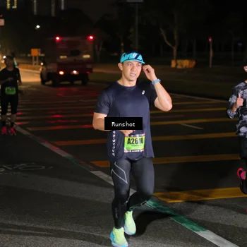 Runner Photo 5641098