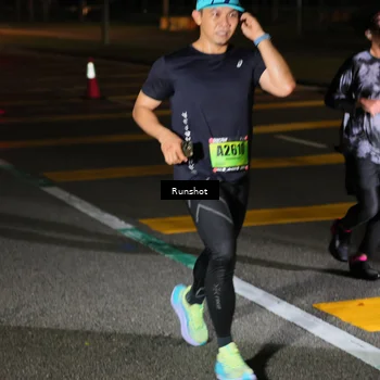 Runner Photo 5641124