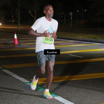 Runner Photo 5641126