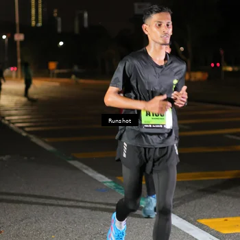 Runner Photo 5641175