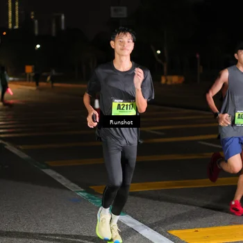 Runner Photo 5641302