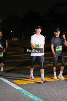 Runner Photo 5641404