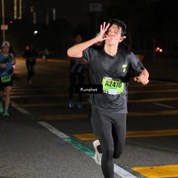 Runner Photo 5641437