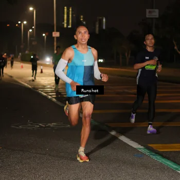 Runner Photo 5641490