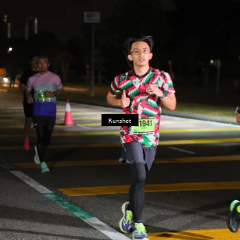 Runner Photo 5641513