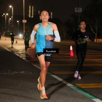 Runner Photo 5641545