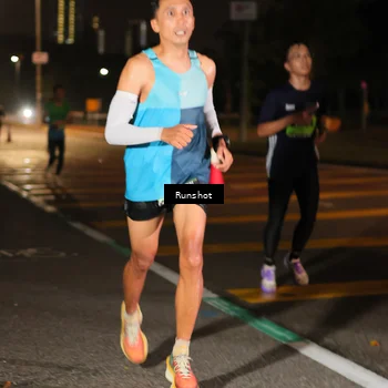 Runner Photo 5641641