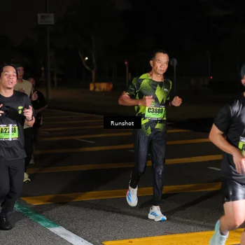Runner Photo 5641819