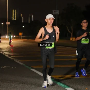 Runner Photo 5641904