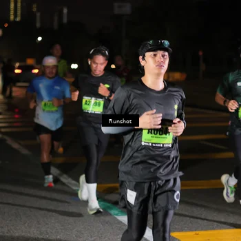 Runner Photo 5642012