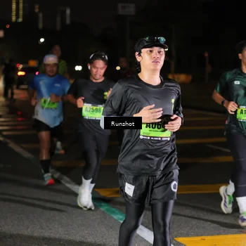 Runner Photo 5642018
