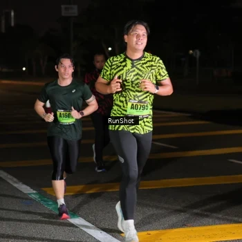 Runner Photo 5642031