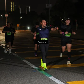 Runner Photo 5642060