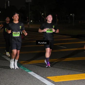 Runner Photo 5642089