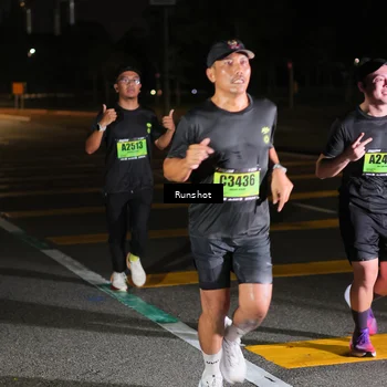 Runner Photo 5642101