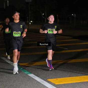 Runner Photo 5642102