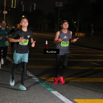 Runner Photo 5642136