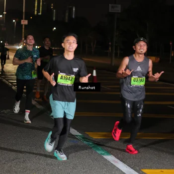 Runner Photo 5642147