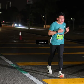 Runner Photo 5642204