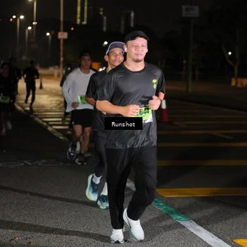 Runner Photo 5642263