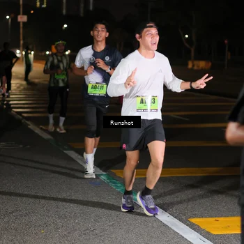 Runner Photo 5642290