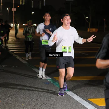 Runner Photo 5642291