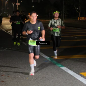 Runner Photo 5642312