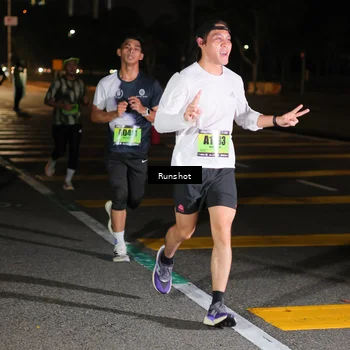 Runner Photo 5642324