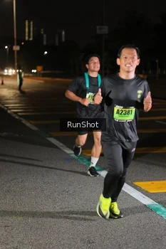 Runner Photo 5642343
