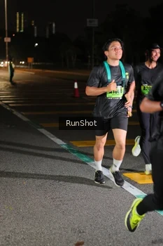 Runner Photo 5642354