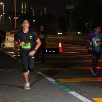 Runner Photo 5642358