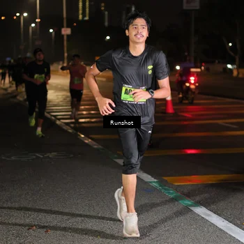 Runner Photo 5642363