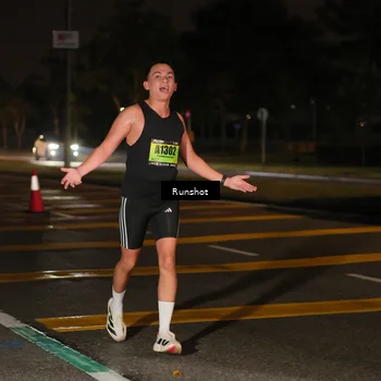 Runner Photo 5642402