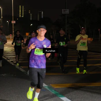 Runner Photo 5642444