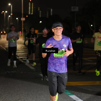 Runner Photo 5642448