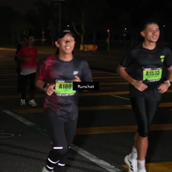 Runner Photo 5642697