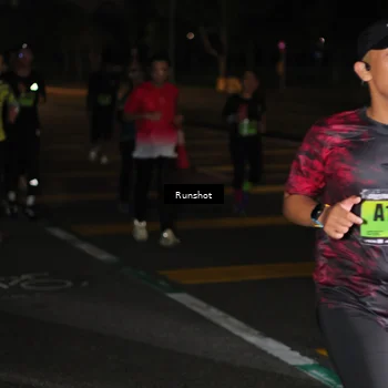 Runner Photo 5642708
