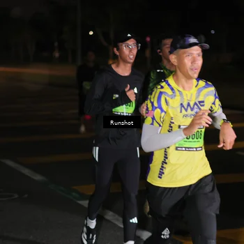 Runner Photo 5642731