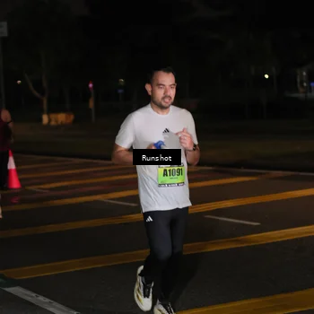 Runner Photo 5642741