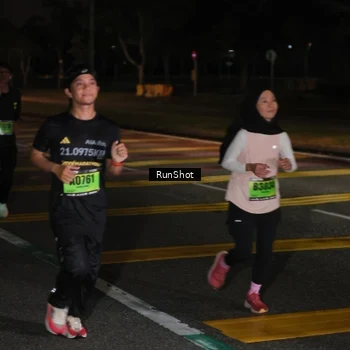Runner Photo 5642796